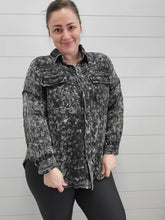 Load image into Gallery viewer, Amber Acid Washed Button Up