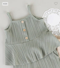 Load image into Gallery viewer, Ribbed peplum top
