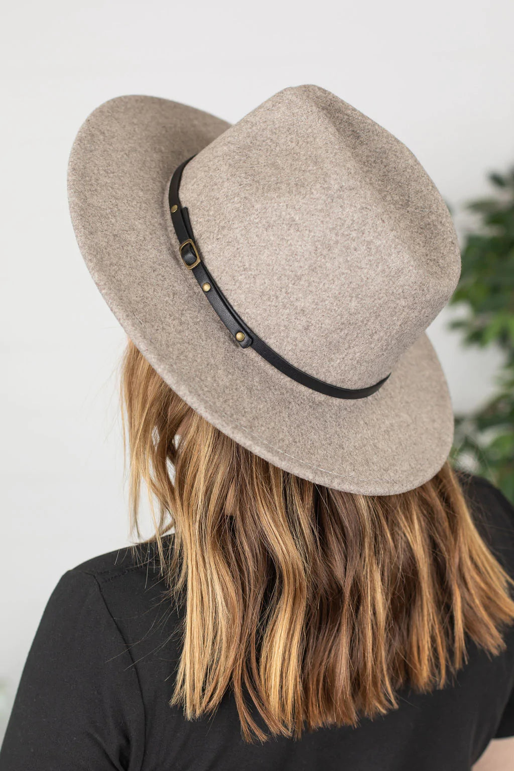 Brim Hat With Buckle